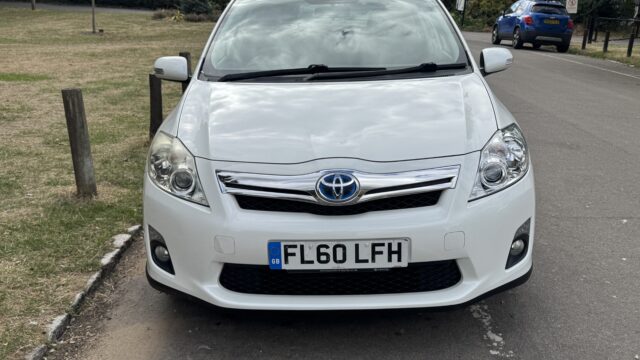 TOYOTA AURIS HYBRID2010 SOLD.